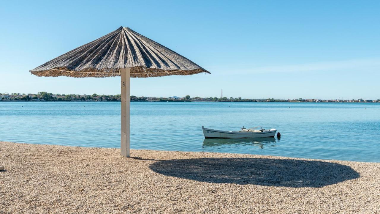Villa Dea - Dein Rueckzugsort Am Meer Mit Beheiztem Pool Vrsi Luaran gambar