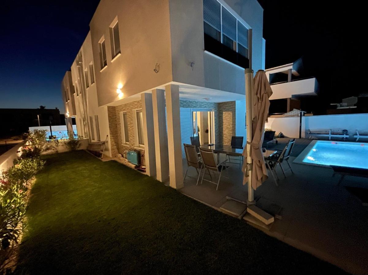 Villa Dea - Dein Rueckzugsort Am Meer Mit Beheiztem Pool Vrsi Luaran gambar