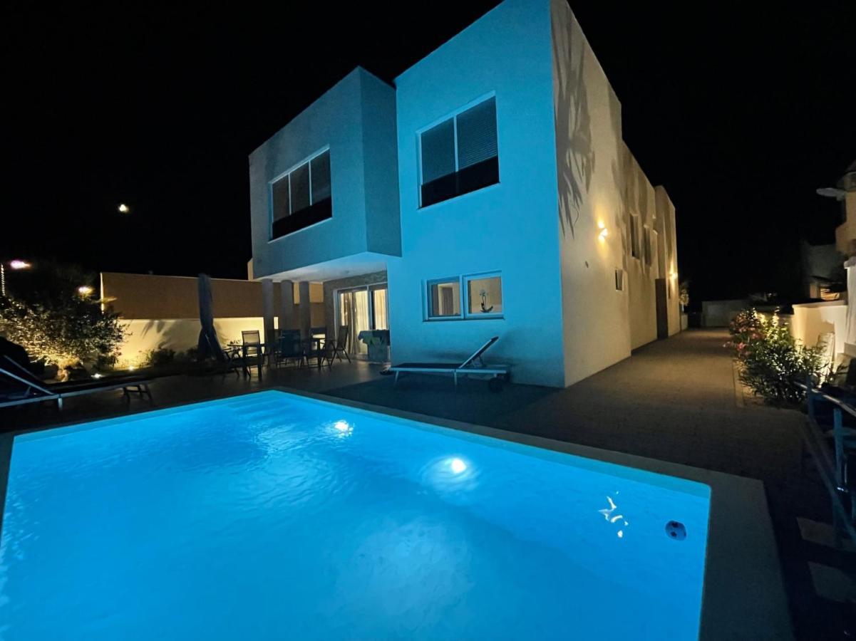 Villa Dea - Dein Rueckzugsort Am Meer Mit Beheiztem Pool Vrsi Luaran gambar