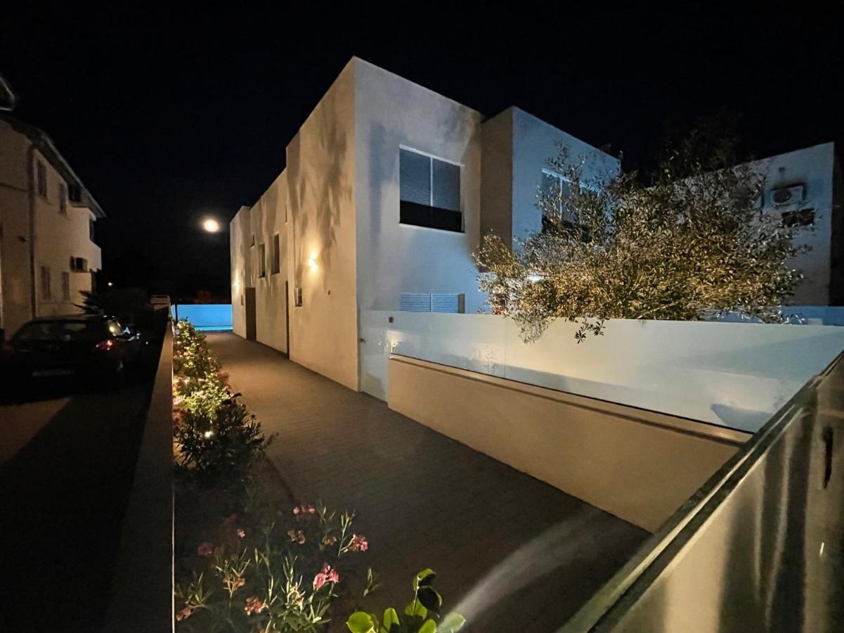Villa Dea - Dein Rueckzugsort Am Meer Mit Beheiztem Pool Vrsi Luaran gambar